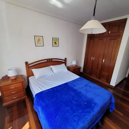 Apartment Nuevo! 3 Con Garaje Privado *
